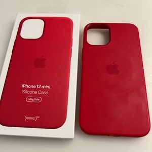 Apple iPhone 12 mini silicone case with MagSafe - (PRODUCT)RED